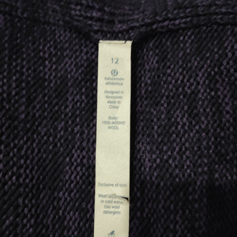 Lululemon wrap it up sweater cardigan size 12 purple merino wool - Picture 8 of 9